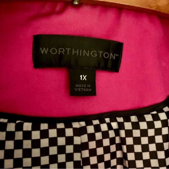 Worthington Hot pink with Black and White Checkered Lining Blazer Size 1X - Picture 7 of 8